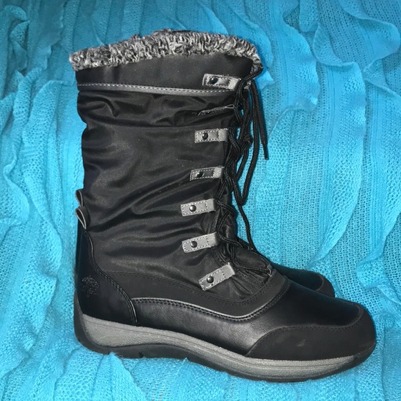 🥾 Totes Lace Up Winter Boots NWT FF02 - Picture 1 of 2
